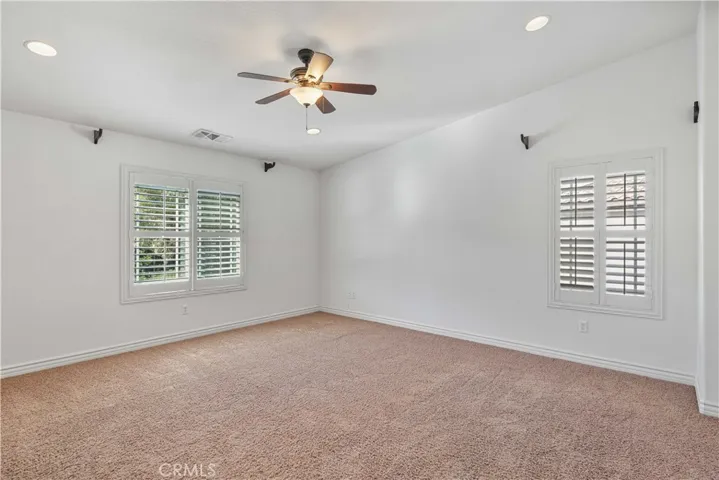 28229 Shirley, Saugus, California 91350