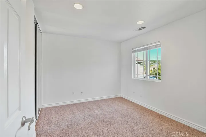 28229 Shirley, Saugus, California 91350