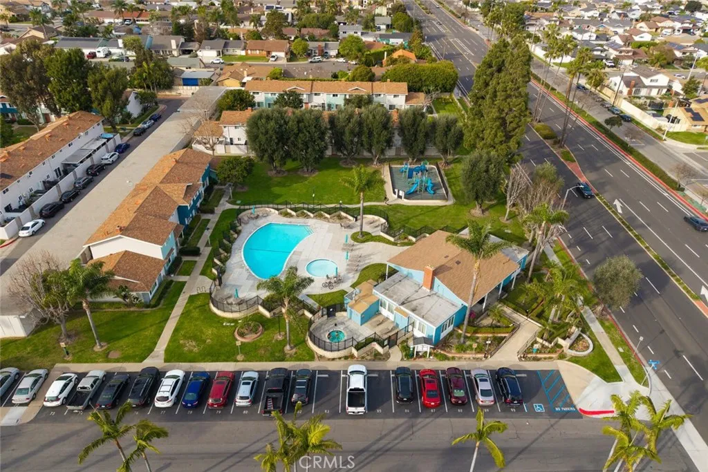 19880 Berkshire, Huntington Beach, California 92646 home-pic-49