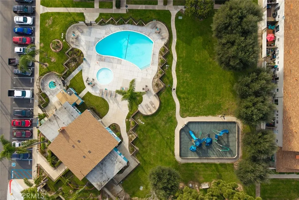 19880 Berkshire, Huntington Beach, California 92646 home-pic-48
