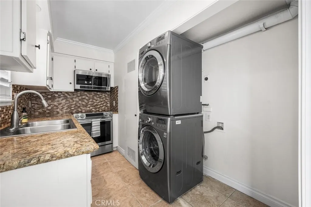19880 Berkshire, Huntington Beach, California 92646 home-pic-15