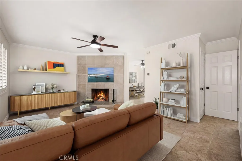 19880 Berkshire, Huntington Beach, California 92646 home-pic-2