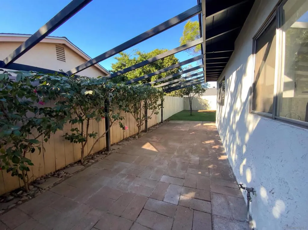 1494 Dumar Ave, El Cajon, California 92019 home-pic-18