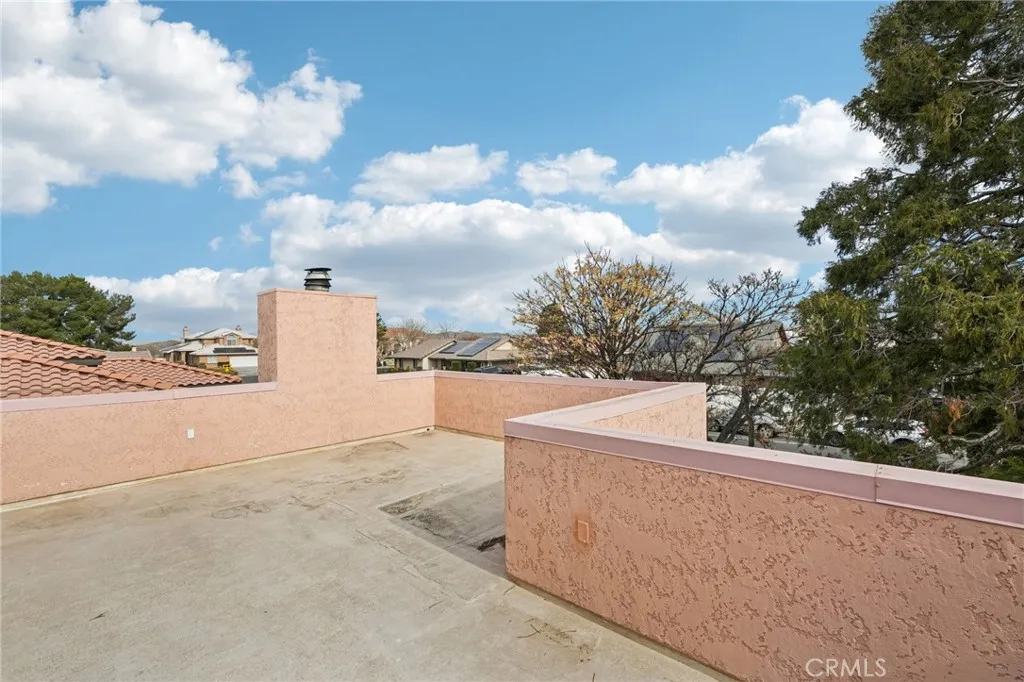 14000 Spring Valley Parkway, Victorville, California 92395 home-pic-31