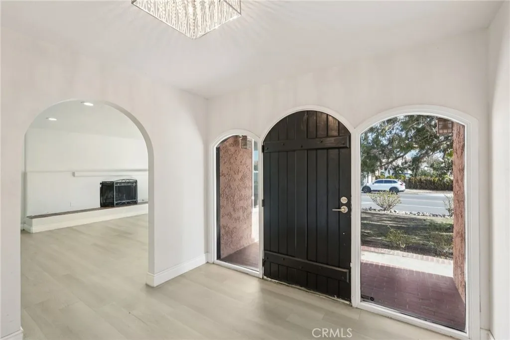 14000 Spring Valley Parkway, Victorville, California 92395 home-pic-3