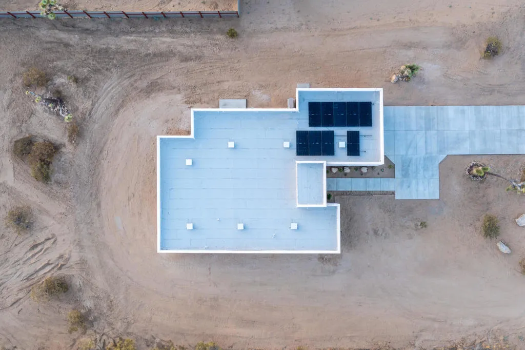 7082 Avalon Avenue, Yucca Valley, California 92284 home-pic-23