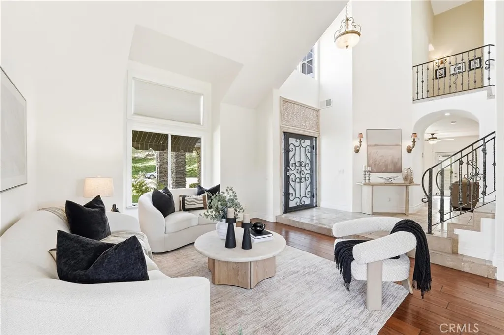 3 Manchester Court, Coto De Caza, California 92679 home-pic-8