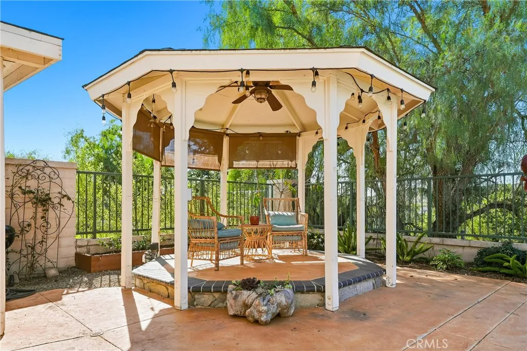 3 Manchester Court, Coto De Caza, California 92679 home-pic-48
