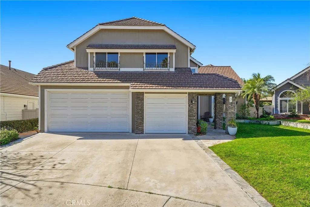 3 Manchester Court, Coto De Caza, California 92679 home-pic-2