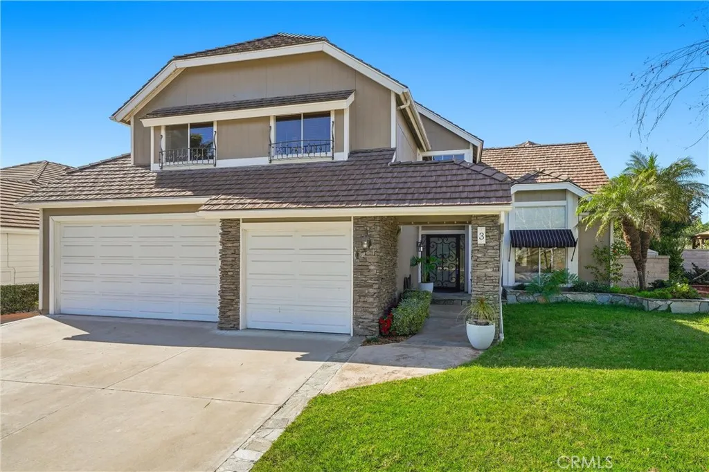 3 Manchester Court, Coto De Caza, California 92679 home-pic-3