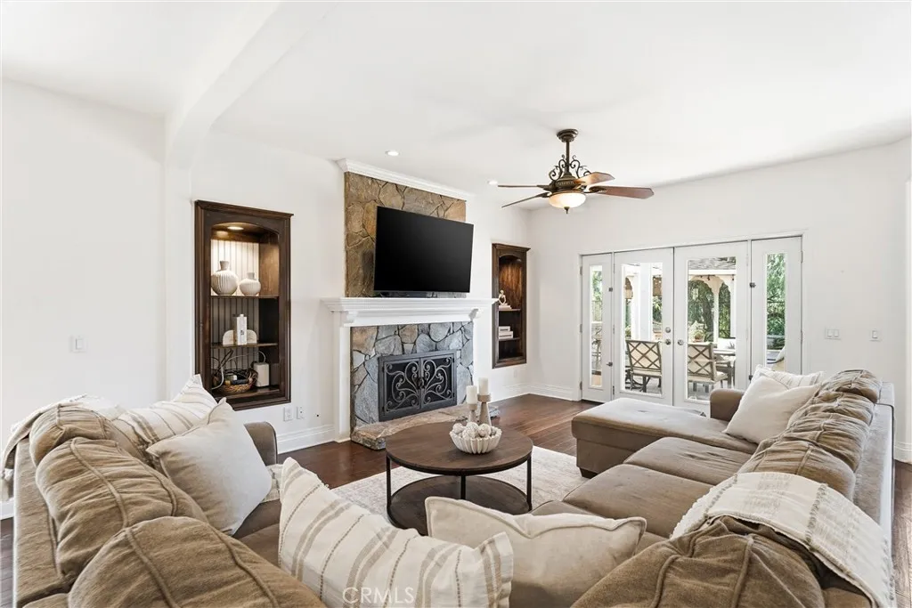 3 Manchester Court, Coto De Caza, California 92679 home-pic-21