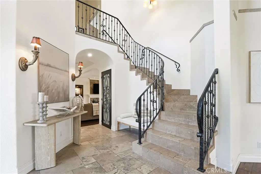 3 Manchester Court, Coto De Caza, California 92679 home-pic-28