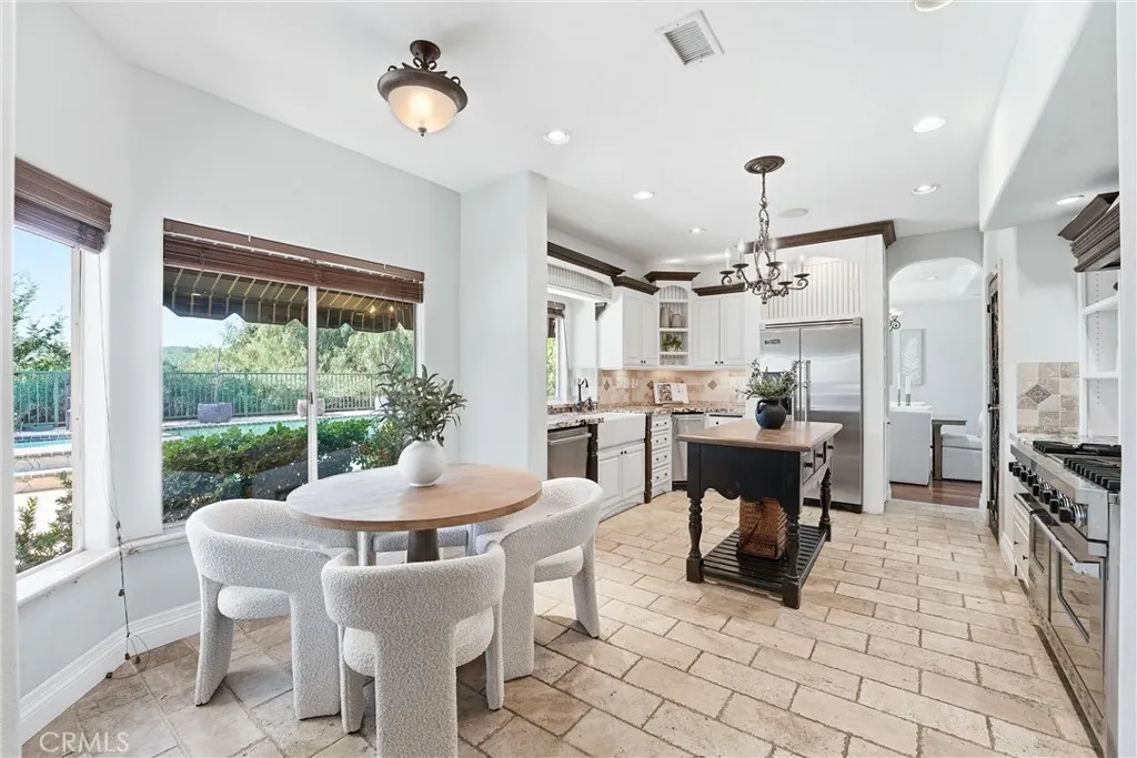 3 Manchester Court, Coto De Caza, California 92679 home-pic-13