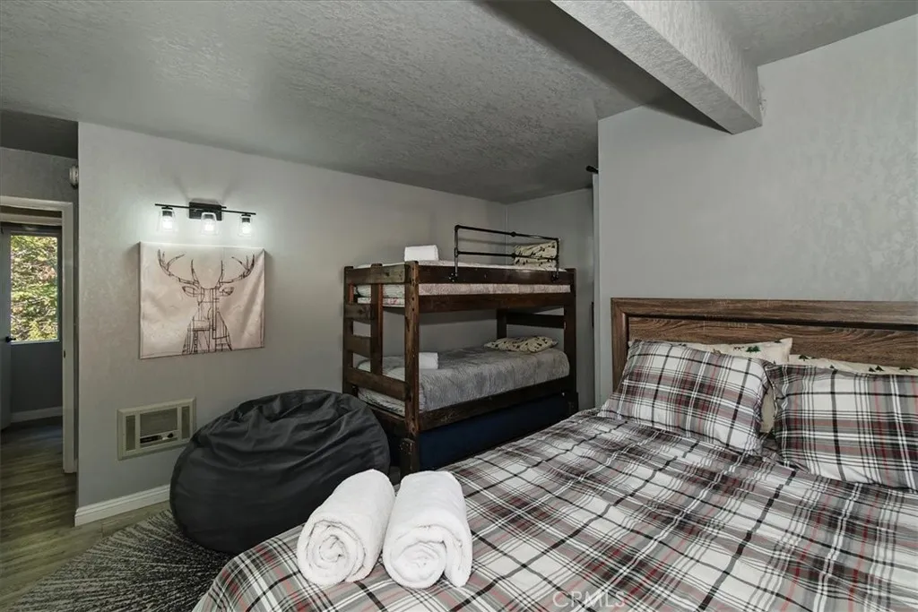 43215 Sunset, Big Bear Lake, California 92315 home-pic-24