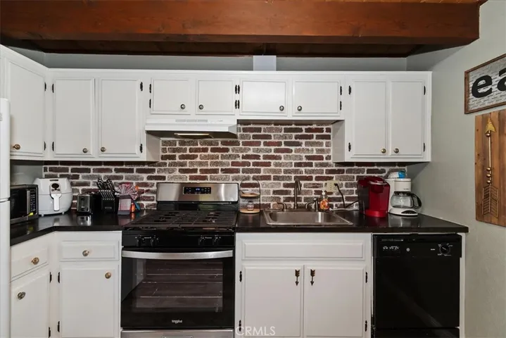 43215 Sunset, Big Bear Lake, California 92315