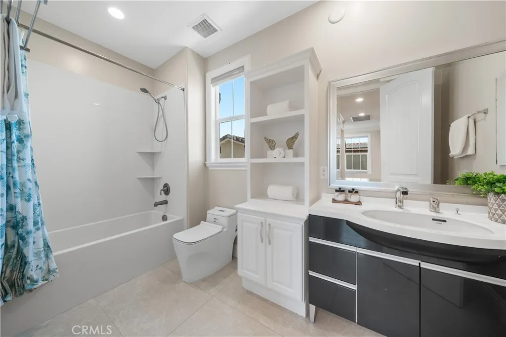 6829 Birmingham, Chino, California 91710 home-pic-46
