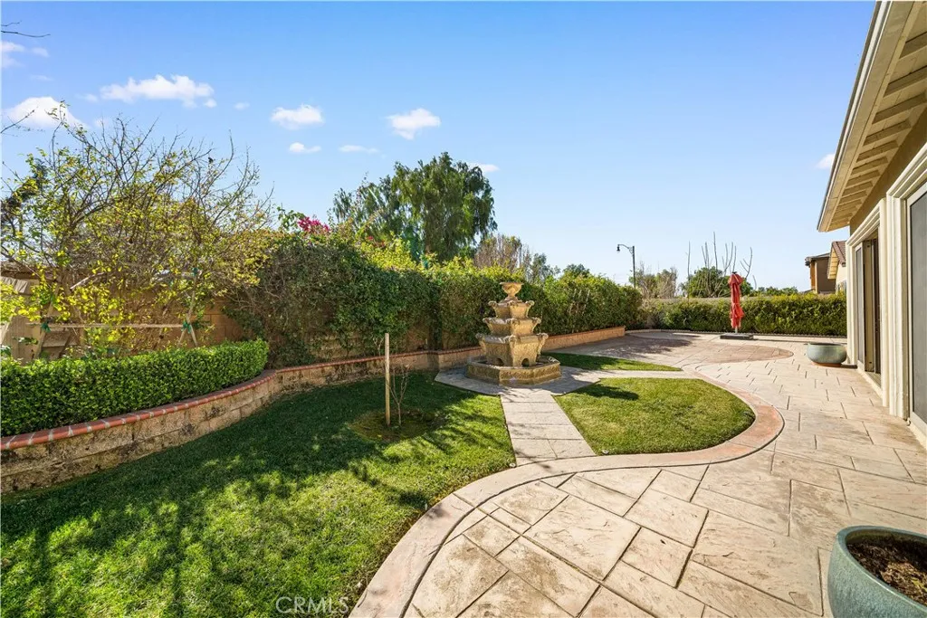 6829 Birmingham, Chino, California 91710 home-pic-56