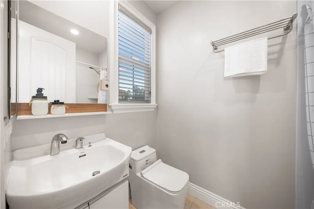 6829 Birmingham, Chino, California 91710 home-pic-49