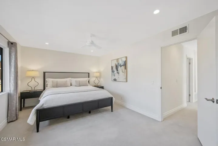 1760 E Avenida De Las Flores