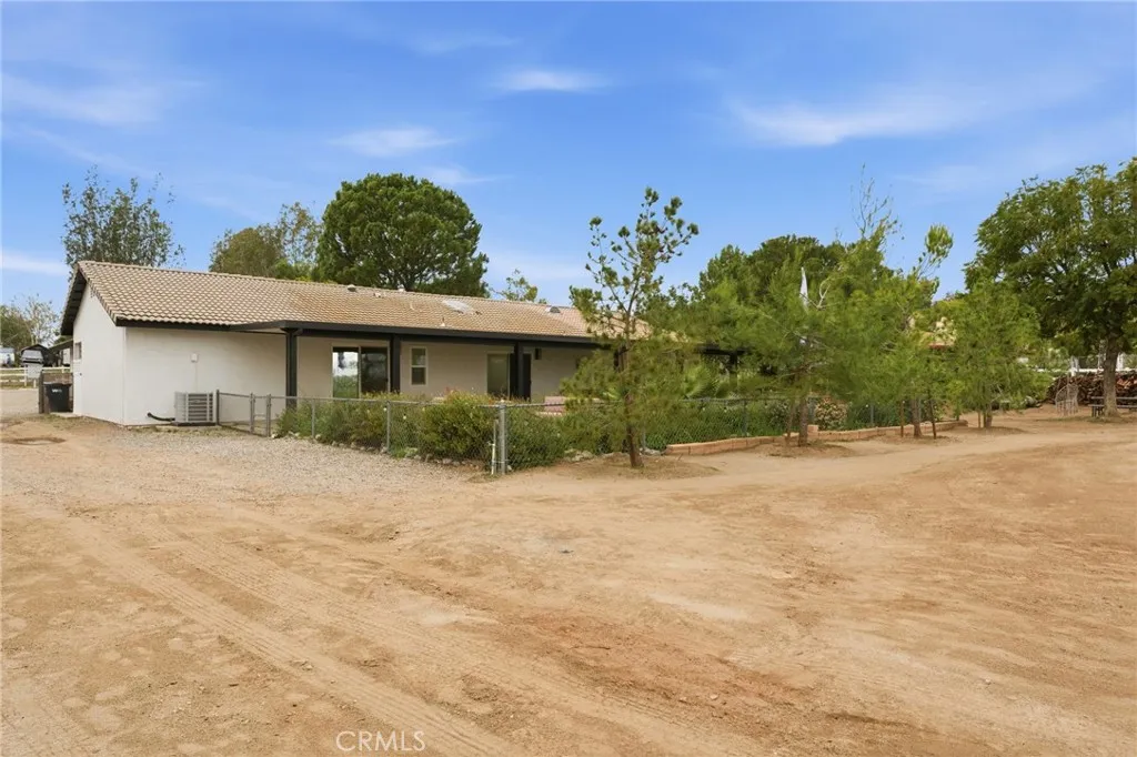 18740 Cable, Perris, California 92570 home-pic-38