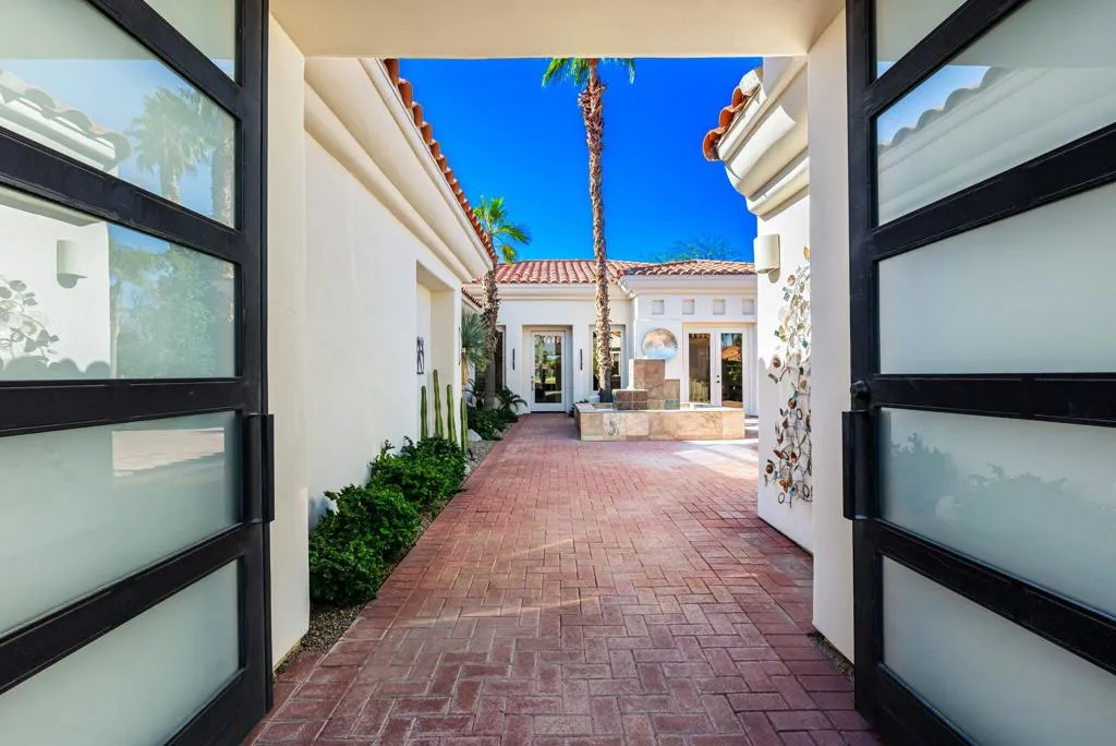 196 Loch Lomond Road, Rancho Mirage, California 92270 home-pic-10