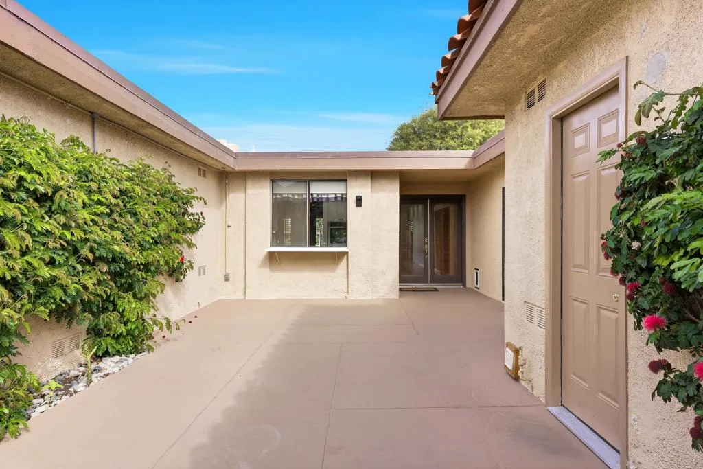 44 Majorca Drive, Rancho Mirage, California 92270 home-pic-23