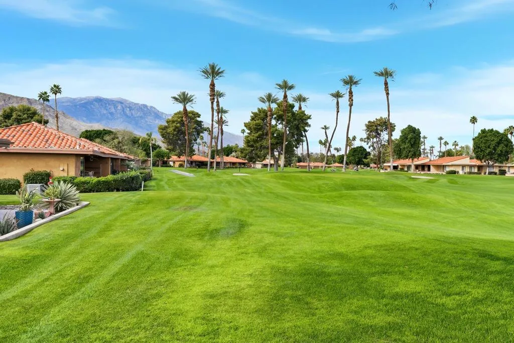 44 Majorca Drive, Rancho Mirage, California 92270 home-pic-15