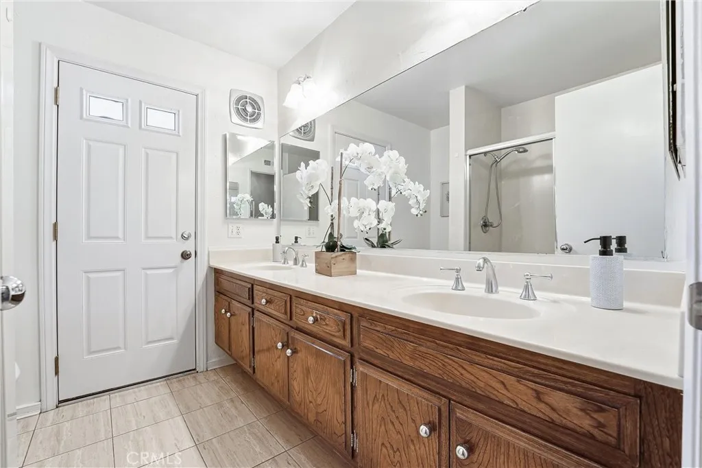 5102 Wagon Wheel, Yorba Linda, California 92886 home-pic-31