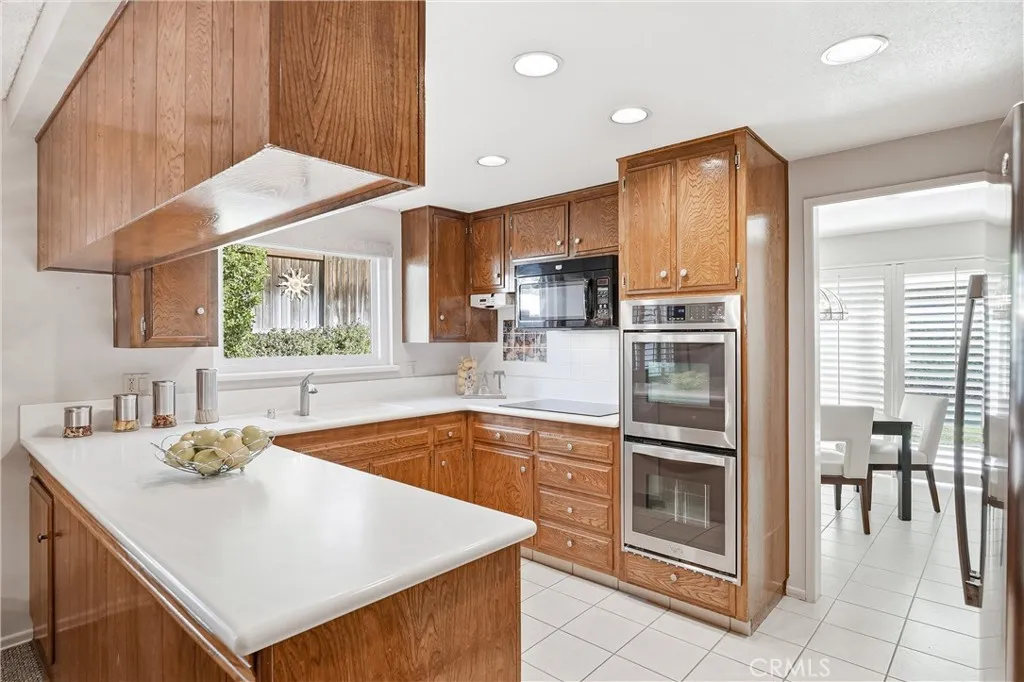 5102 Wagon Wheel, Yorba Linda, California 92886 home-pic-19