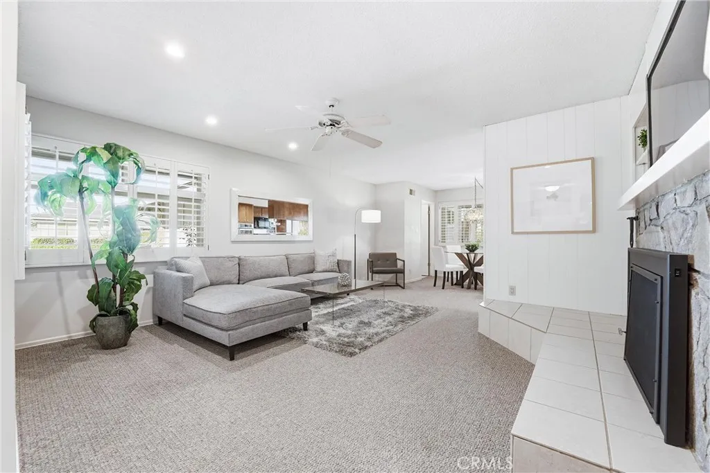 5102 Wagon Wheel, Yorba Linda, California 92886 home-pic-2