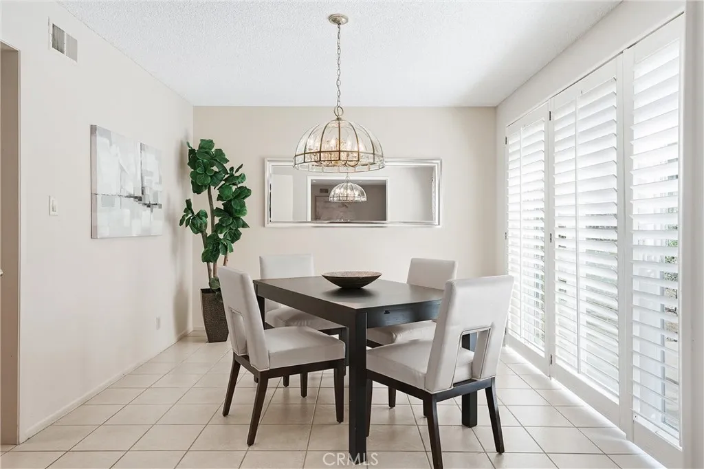 5102 Wagon Wheel, Yorba Linda, California 92886 home-pic-3