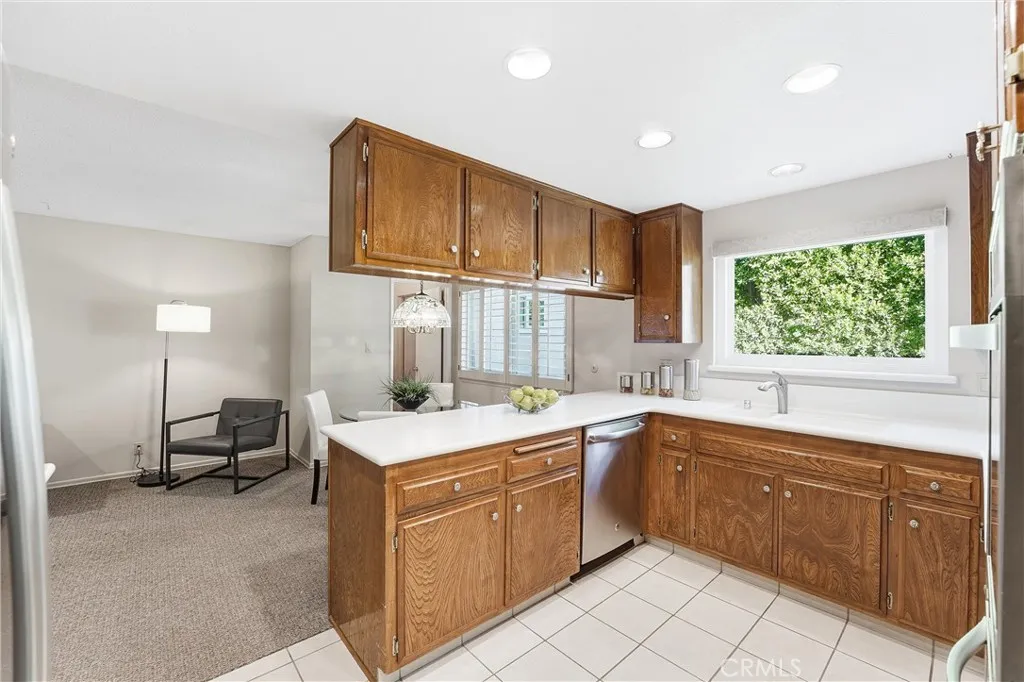 5102 Wagon Wheel, Yorba Linda, California 92886 home-pic-23