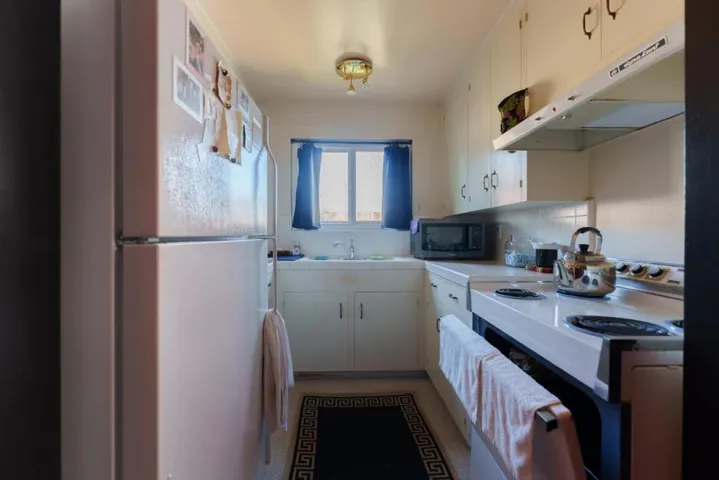 606 Central Avenue, Salinas, California 93901