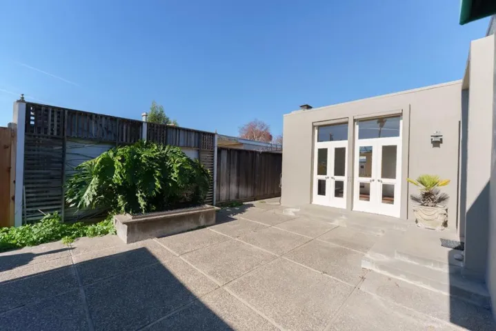 606 Central Avenue, Salinas, California 93901