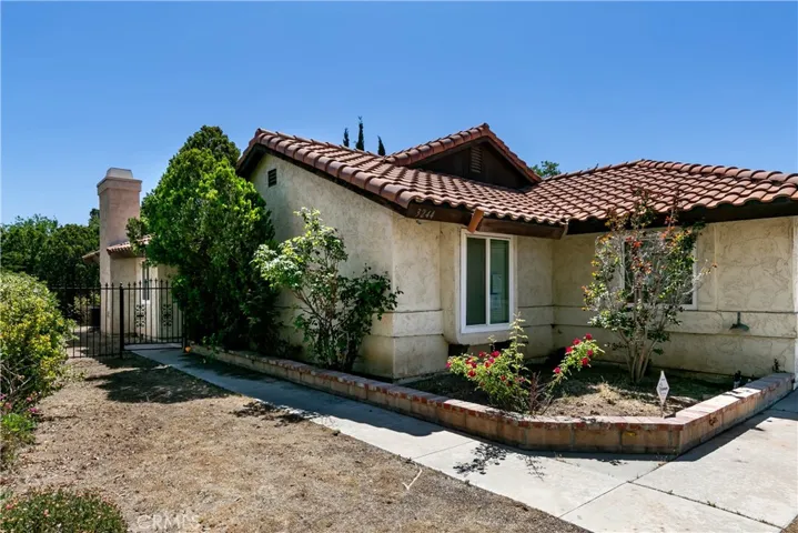 3244 E Avenue S2, Palmdale, California 93550