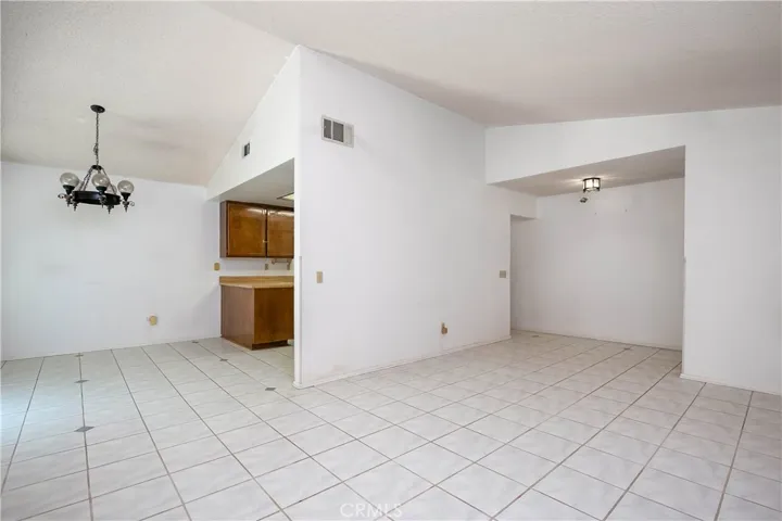 3244 E Avenue S2, Palmdale, California 93550