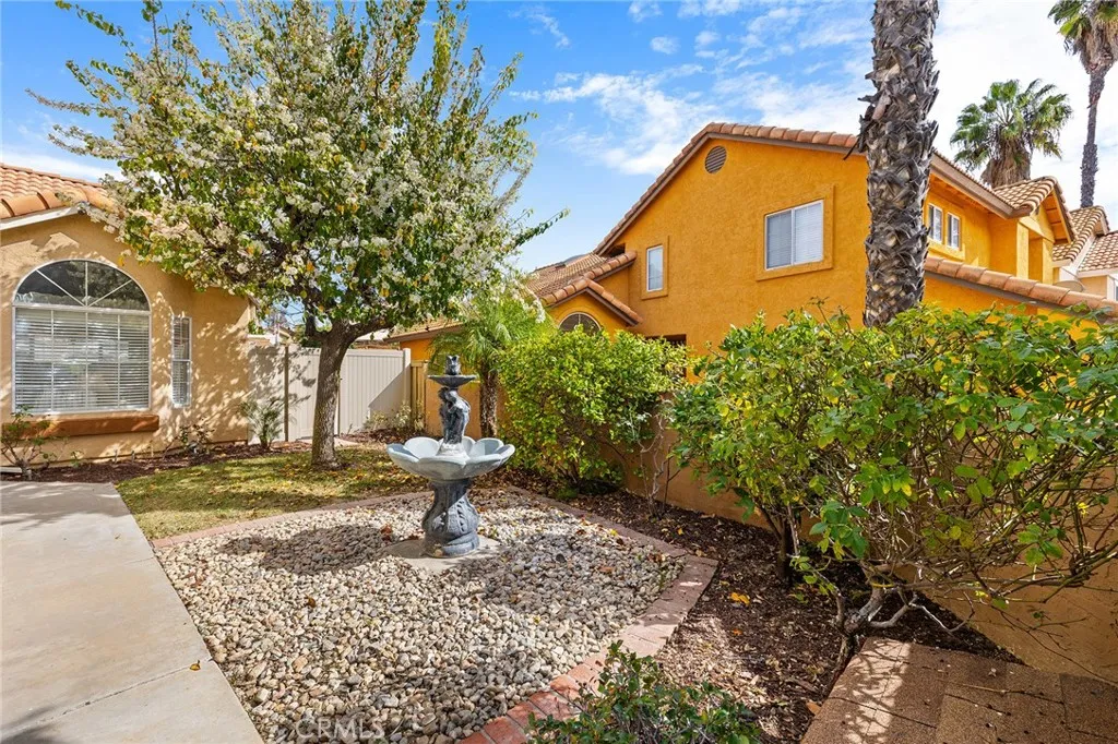 24330 Dr Gitano, Murrieta, California 92562 home-pic-5