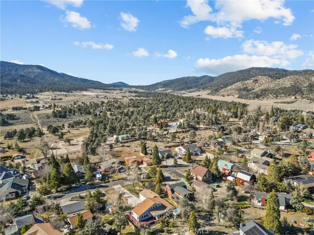 Looking up Cuddy Valley