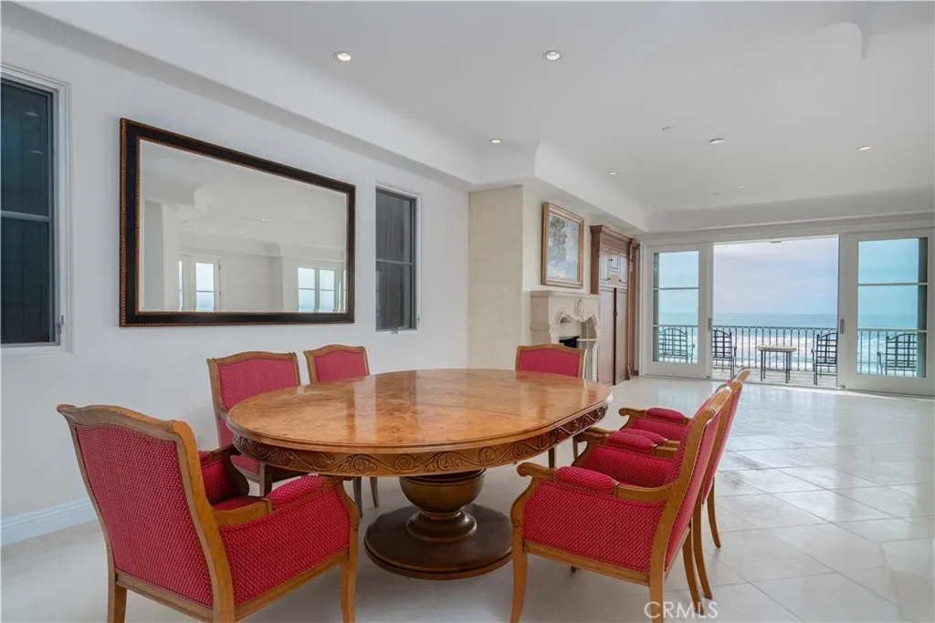 2420 The Strand, Manhattan Beach, California 90266 home-pic-9