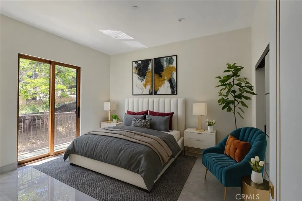 10521 Mary Bell Avenue, Shadow Hills, California 91040 home-pic-23