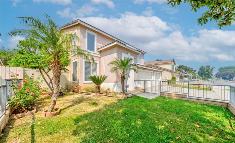Front Side Yard