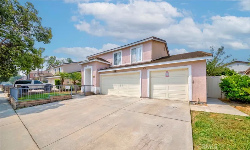 3-Car Garage
