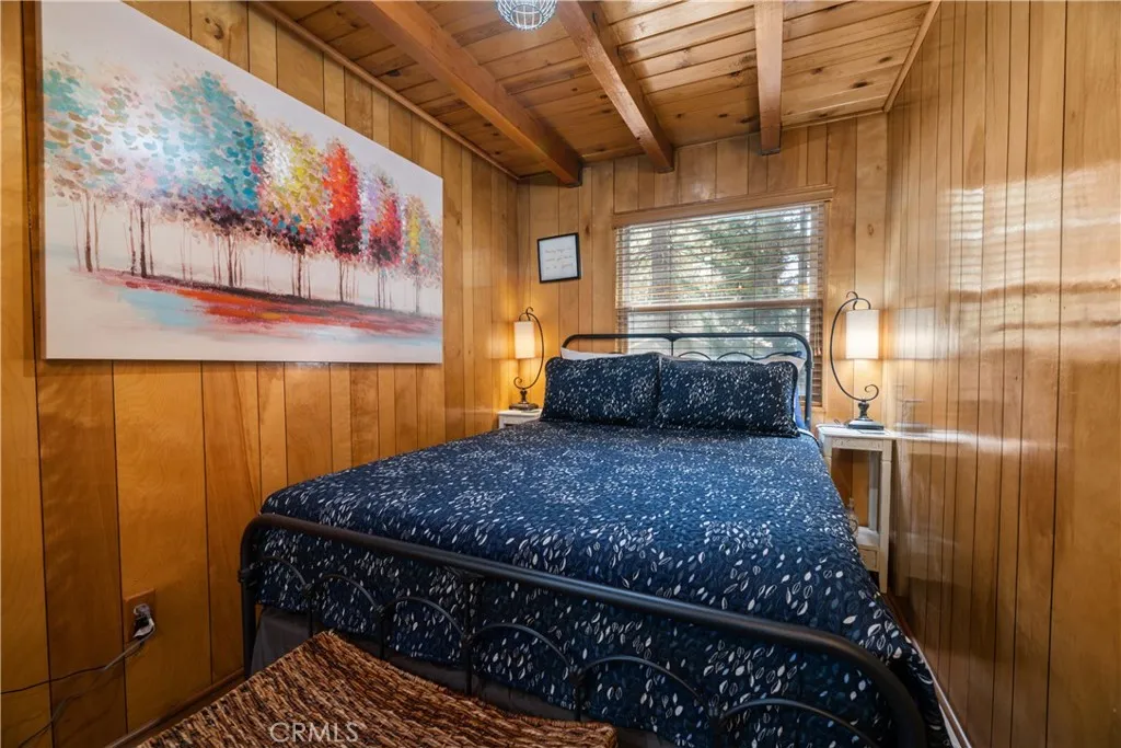 42955 Encino, Big Bear Lake, California 92315 home-pic-15
