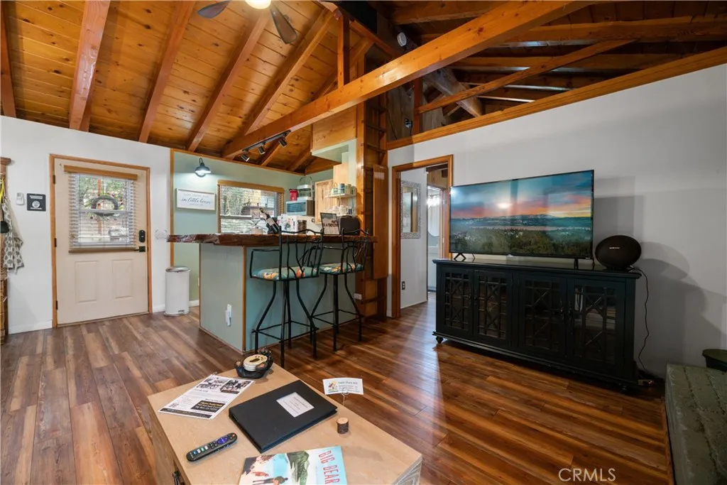42955 Encino, Big Bear Lake, California 92315 home-pic-7
