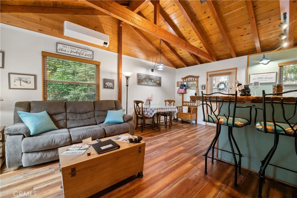 42955 Encino, Big Bear Lake, California 92315 home-pic-5