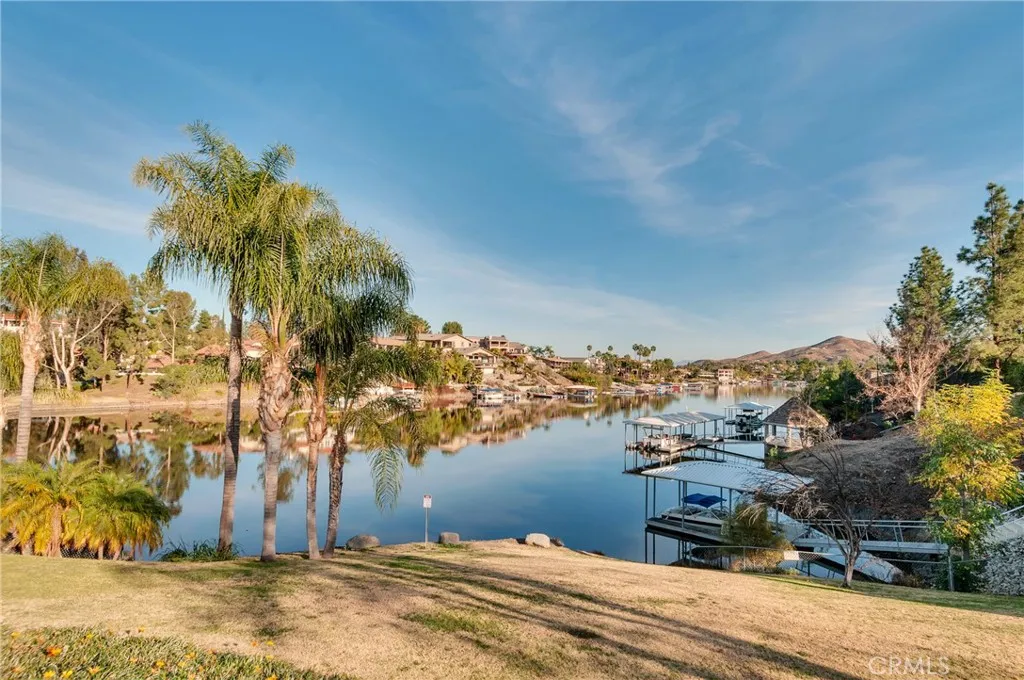 22196 Treasure Island, Canyon Lake, California 92587 home-pic-42