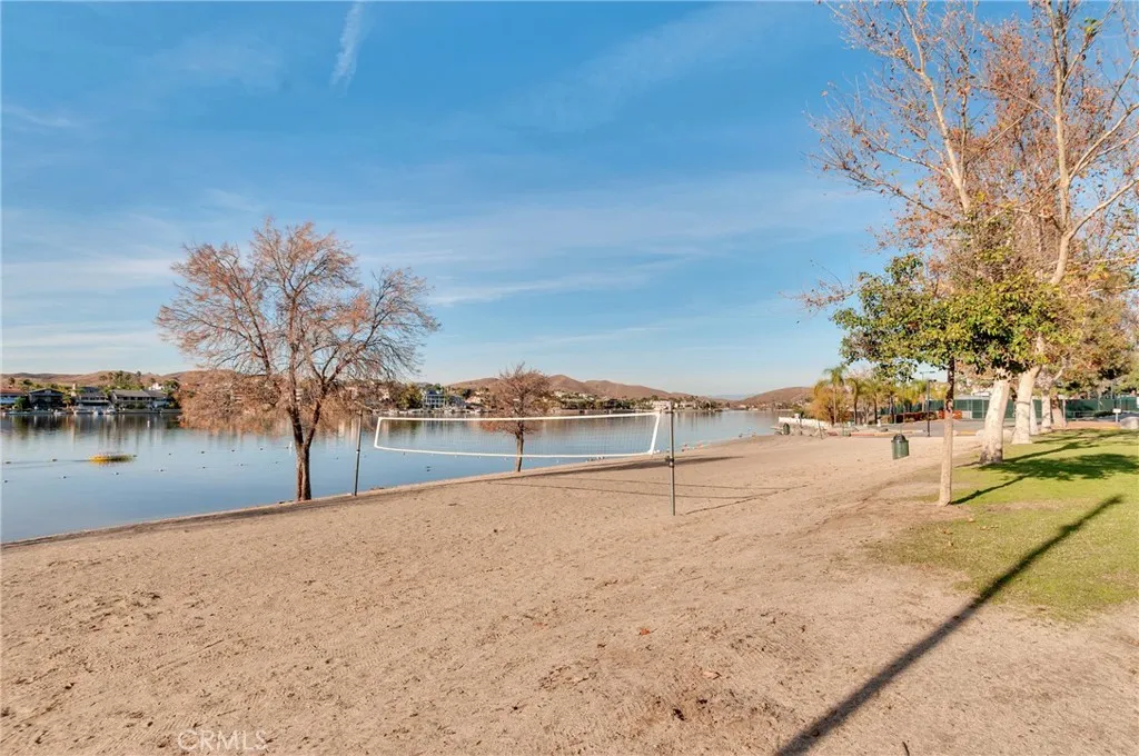 22196 Treasure Island, Canyon Lake, California 92587 home-pic-46