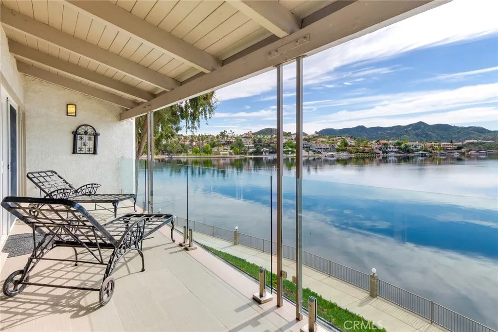 22196 Treasure Island, Canyon Lake, California 92587 home-pic-23