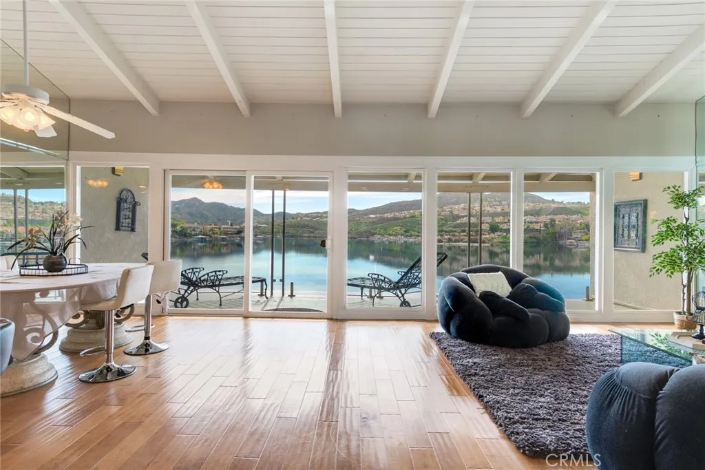 22196 Treasure Island, Canyon Lake, California 92587 home-pic-22