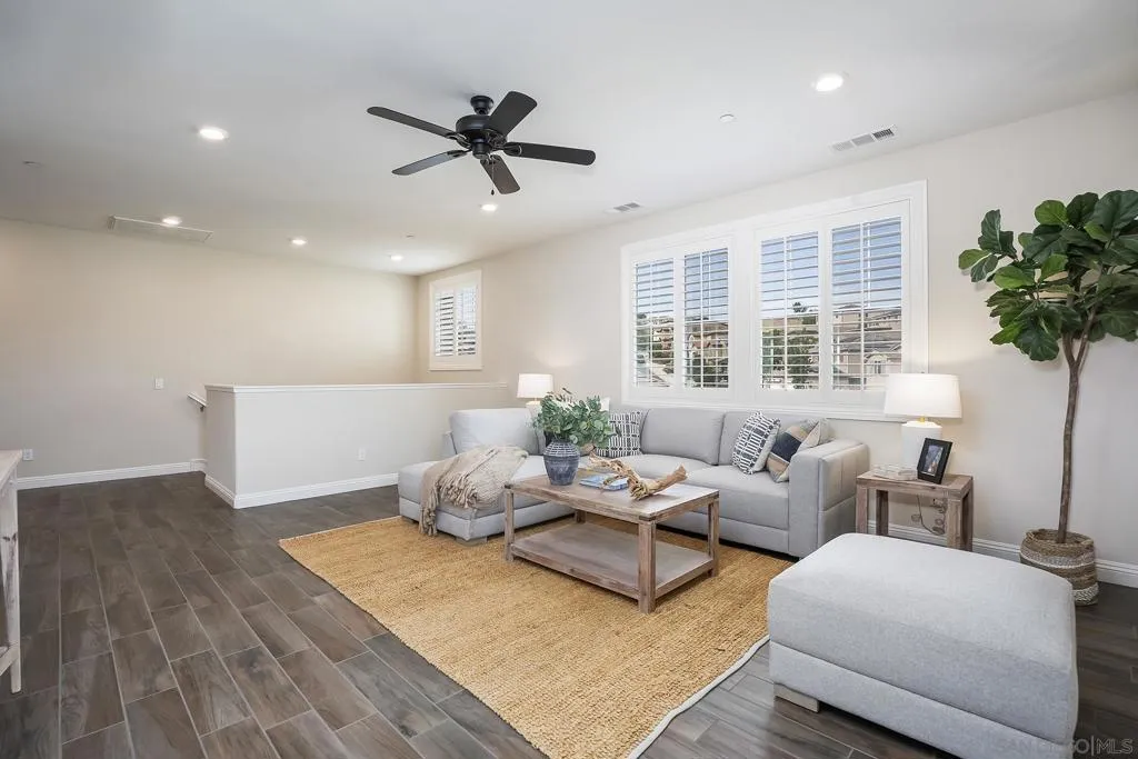 2025 Campo Verde Ct, Escondido, California 92026 home-pic-29